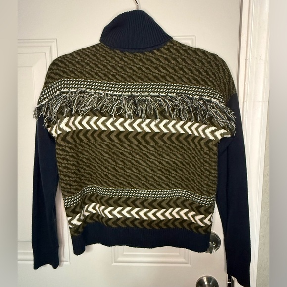 Olive Navy 100% Wool Turtleneck Sweater Fringe Fair Isle Pattern Size S - Picture 2 of 3